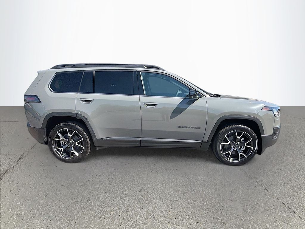 2026 Jeep Cherokee CHEROKEE OVERLAND 4X4