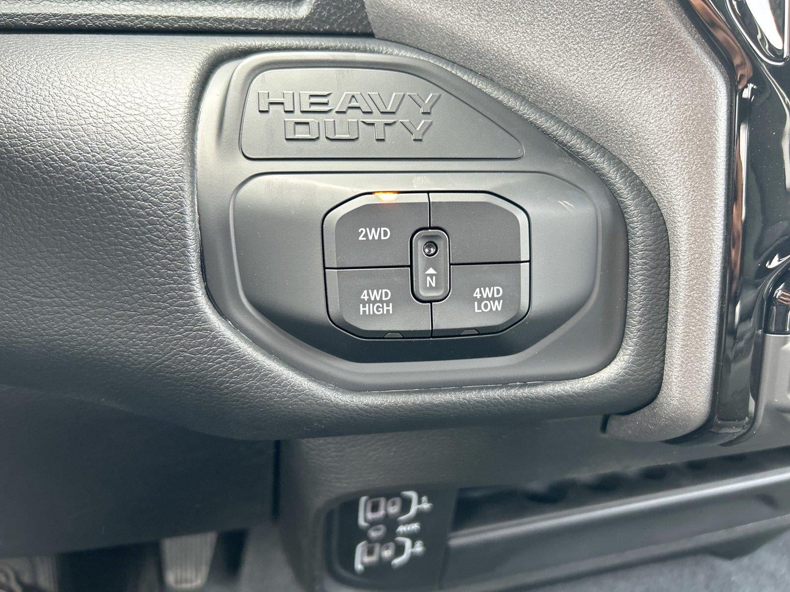 2027 RAM 2500 Black Express