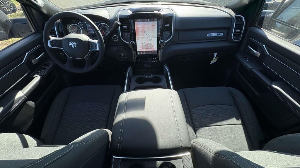 2025 RAM Ram 2500 RAM 2500 BIG HORN CREW CAB 4X4 6'4' BOX