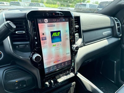 2025 RAM Ram 2500 RAM 2500 LARAMIE CREW CAB 4X4 6'4' BOX