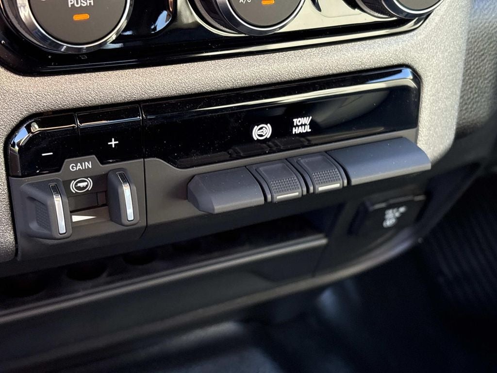 2026 RAM Ram 2500 RAM 2500 TRADESMAN CREW CAB 4X4 8' BOX