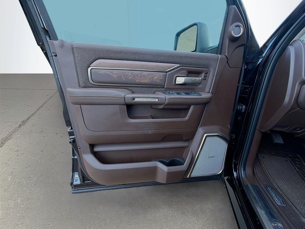 2026 RAM Ram 2500 RAM 2500 LIMITED LONGHORN MEGA CAB 4X4 6'4' BOX