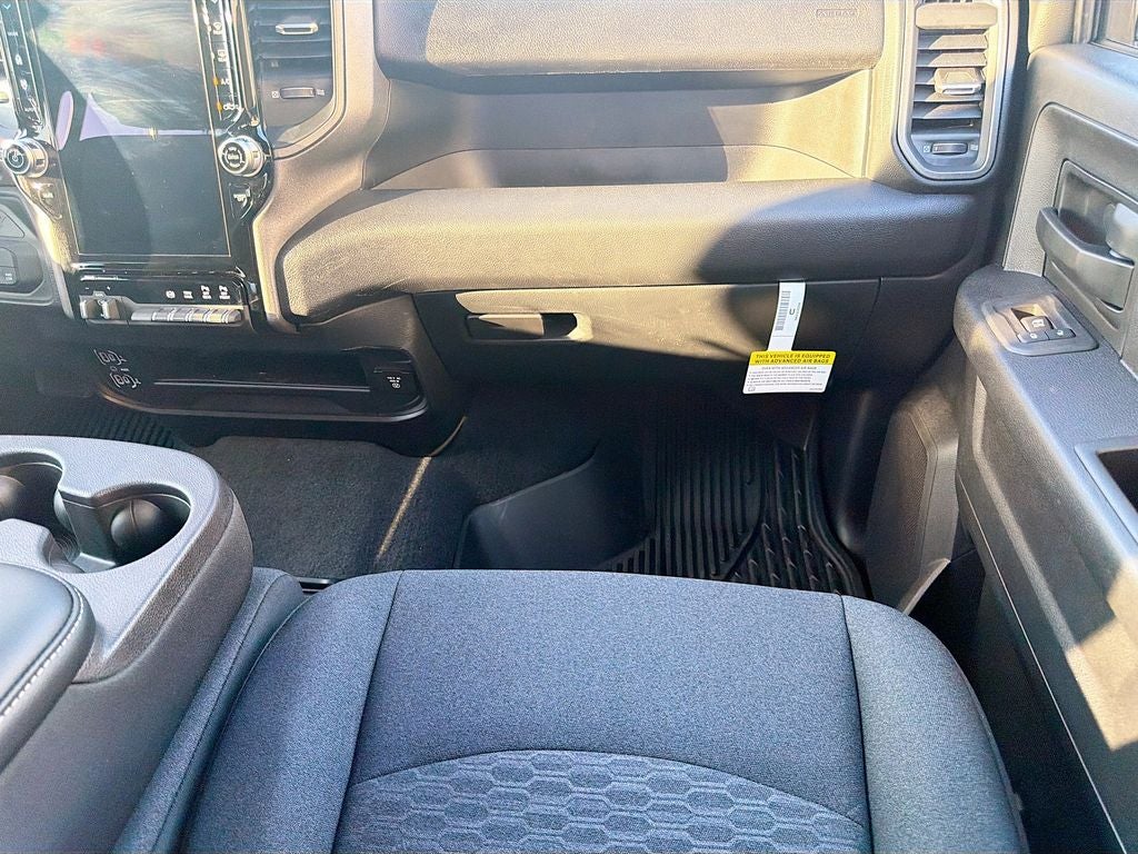 2026 RAM Ram 3500 RAM 3500 TRADESMAN CREW CAB 4X4 8' BOX