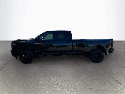 2027 RAM Ram 3500 RAM 3500 TRADESMAN CREW CAB 4X4 8' BOX