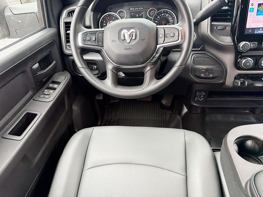 2026 RAM Ram 3500 RAM 3500 TRADESMAN CREW CAB 4X4 8' BOX