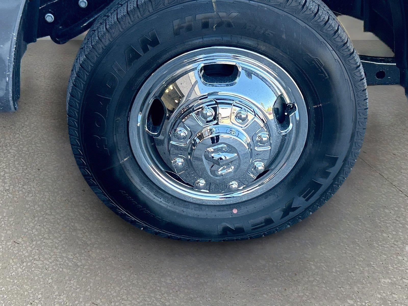 2027 RAM Ram 3500 RAM 3500 TRADESMAN CREW CAB 4X4 8' BOX