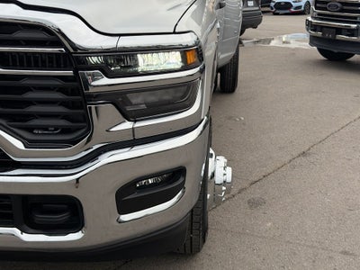 2026 RAM Ram 3500 RAM 3500 TRADESMAN CREW CAB 4X4 8' BOX