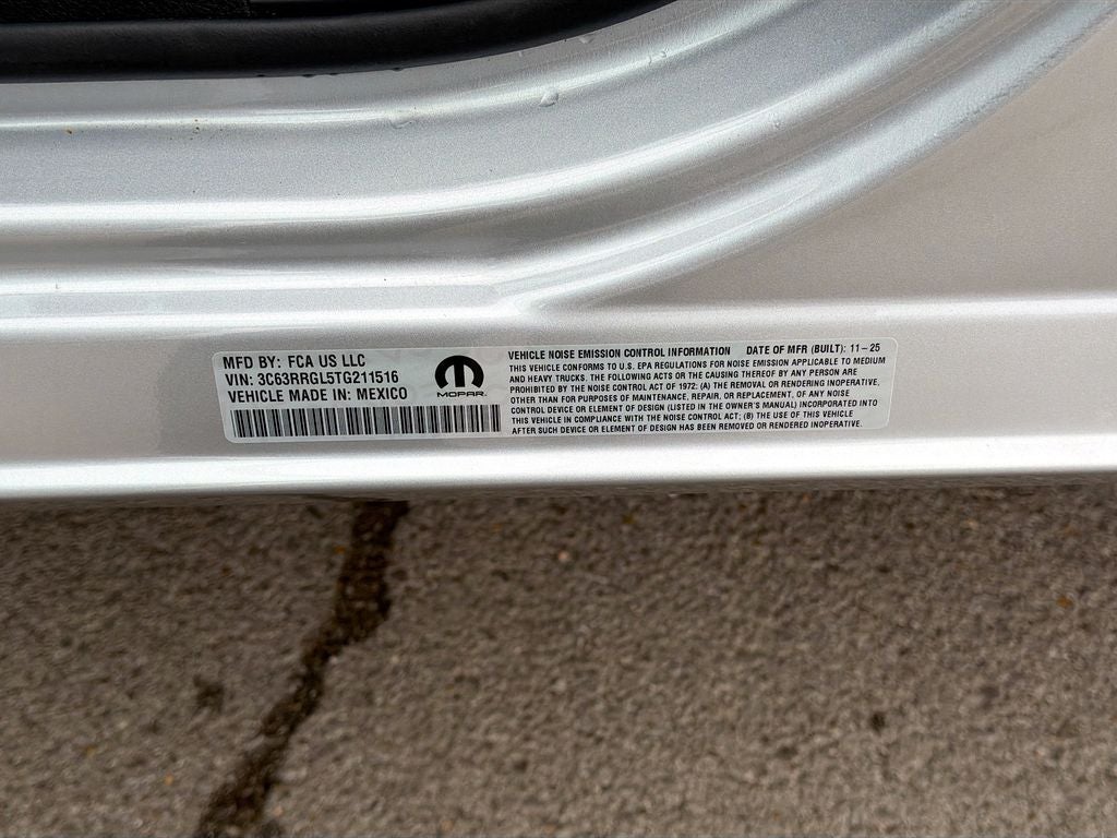 2026 RAM Ram 3500 RAM 3500 TRADESMAN CREW CAB 4X4 8' BOX