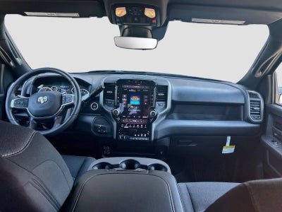 2027 RAM Ram 3500 RAM 3500 TRADESMAN CREW CAB 4X4 8' BOX