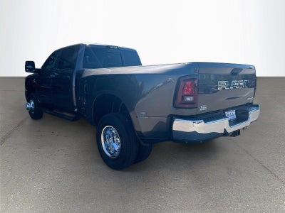 2027 RAM Ram 3500 RAM 3500 TRADESMAN CREW CAB 4X4 8' BOX