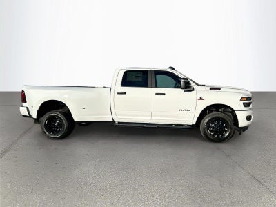 2027 RAM Ram 3500 RAM 3500 BIG HORN CREW CAB 4X4 8' BOX