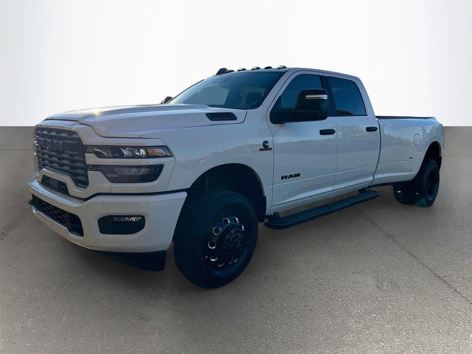 2027 RAM Ram 3500 RAM 3500 BIG HORN CREW CAB 4X4 8' BOX
