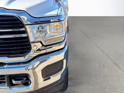 2021 RAM 3500 Big Horn Crew Cab 4x4 8' Box