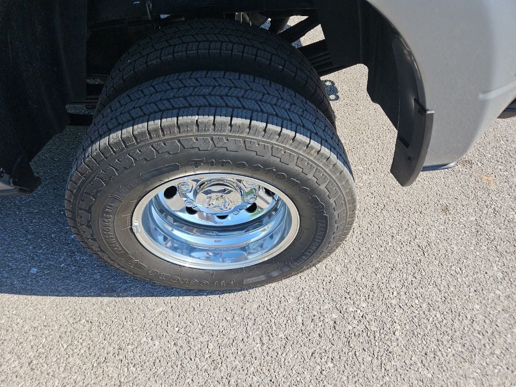 2024 RAM 3500 Big Horn Crew Cab 4x4 8' Box
