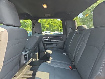 2024 RAM 3500 Big Horn Crew Cab 4x4 8' Box