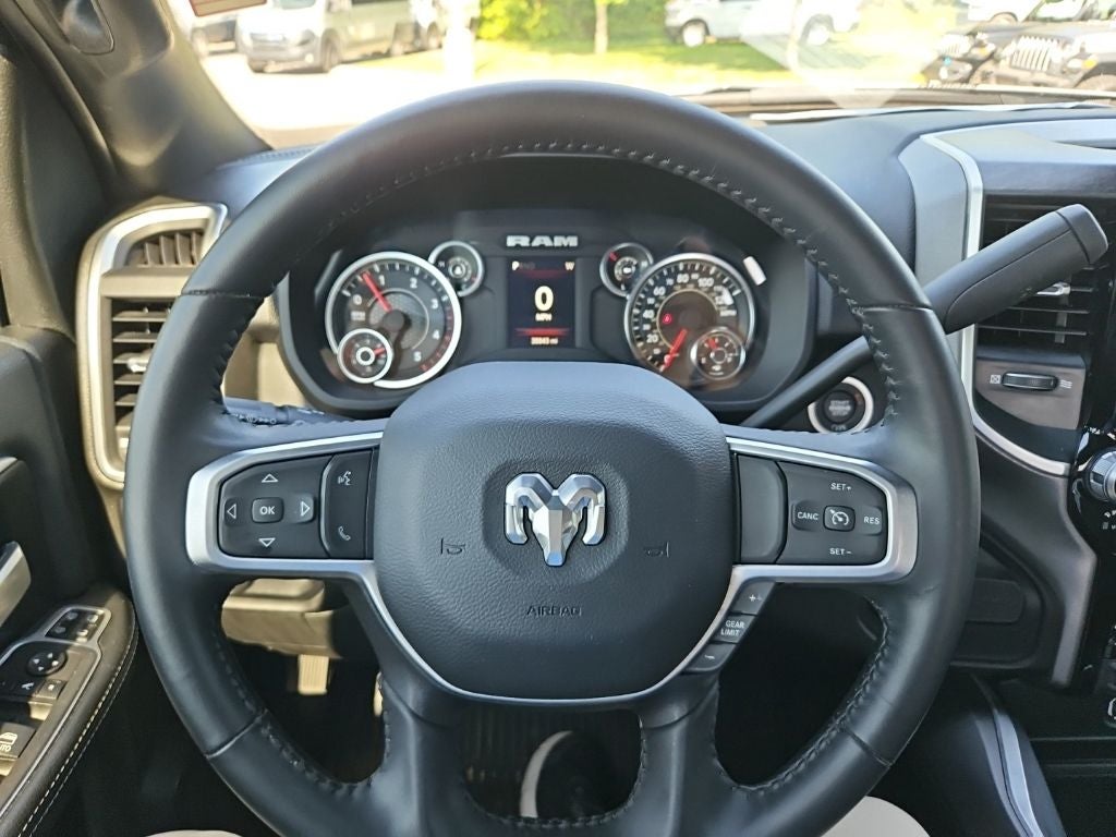 2024 RAM 3500 Big Horn Crew Cab 4x4 8' Box