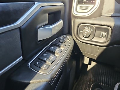 2024 RAM 3500 Big Horn Crew Cab 4x4 8' Box
