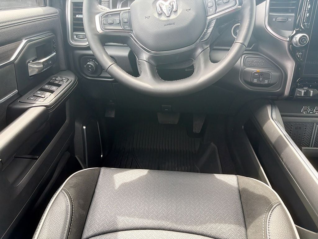 2026 RAM Ram 3500 RAM 3500 LARAMIE CREW CAB 4X4 8' BOX