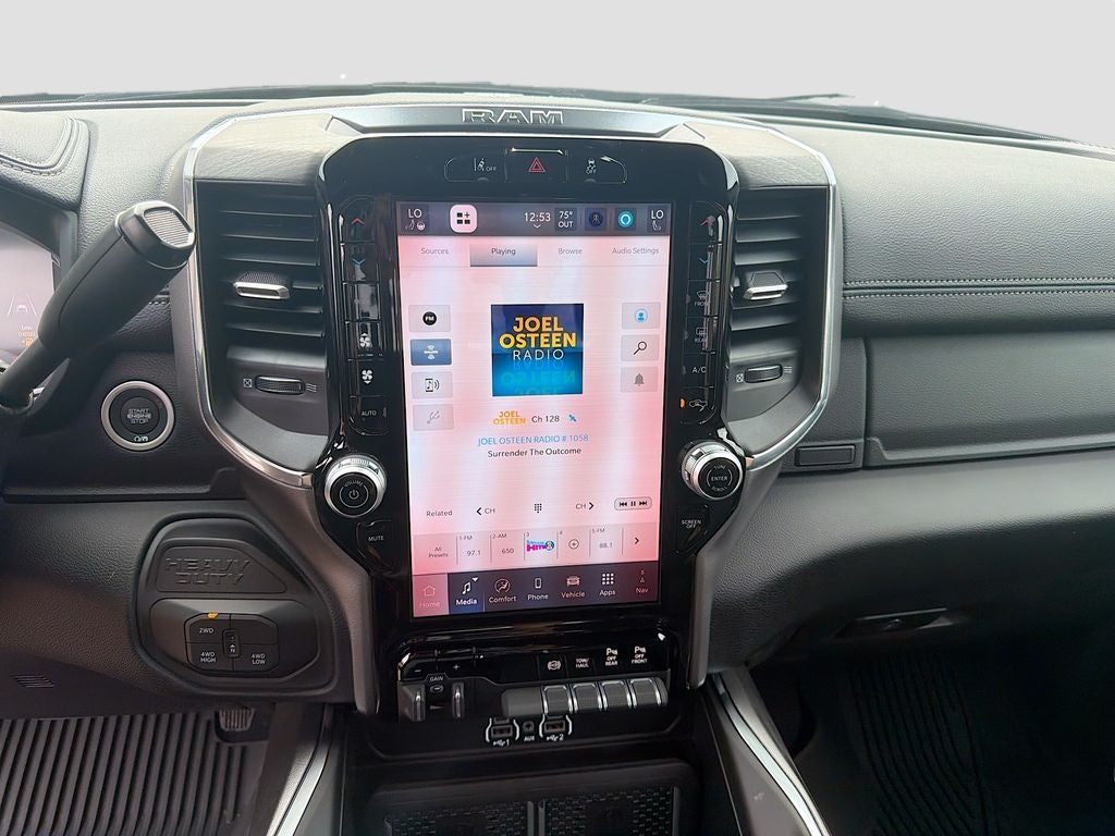 2026 RAM Ram 3500 RAM 3500 LARAMIE CREW CAB 4X4 8' BOX