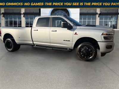 2026 RAM Ram 3500 RAM 3500 LARAMIE CREW CAB 4X4 8' BOX