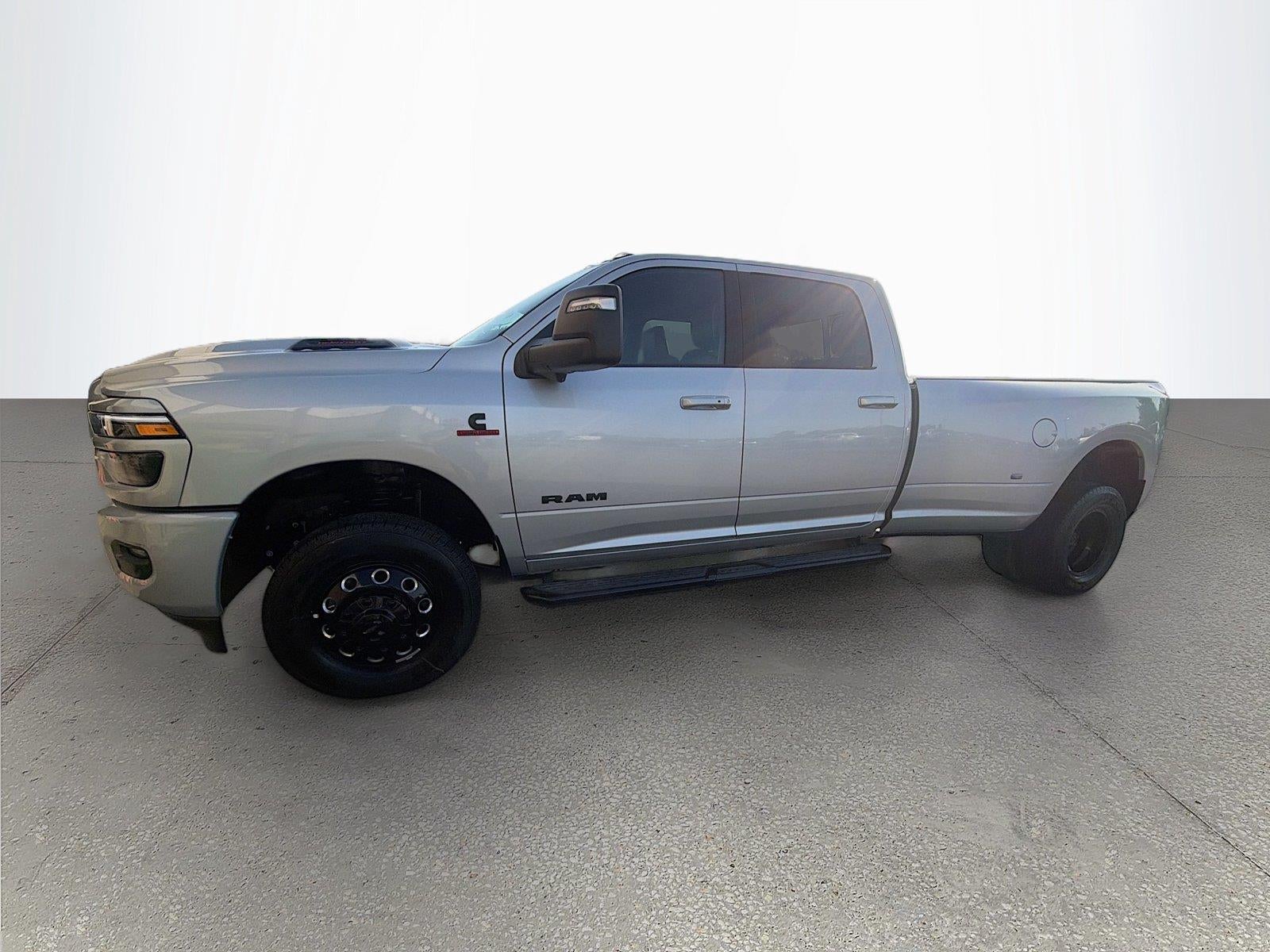 2026 RAM Ram 3500 RAM 3500 LARAMIE CREW CAB 4X4 8' BOX