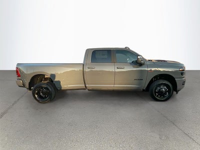 2026 RAM Ram 3500 RAM 3500 LARAMIE CREW CAB 4X4 8' BOX