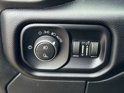 2024 RAM 3500 Laramie Crew Cab 4x4 8' Box