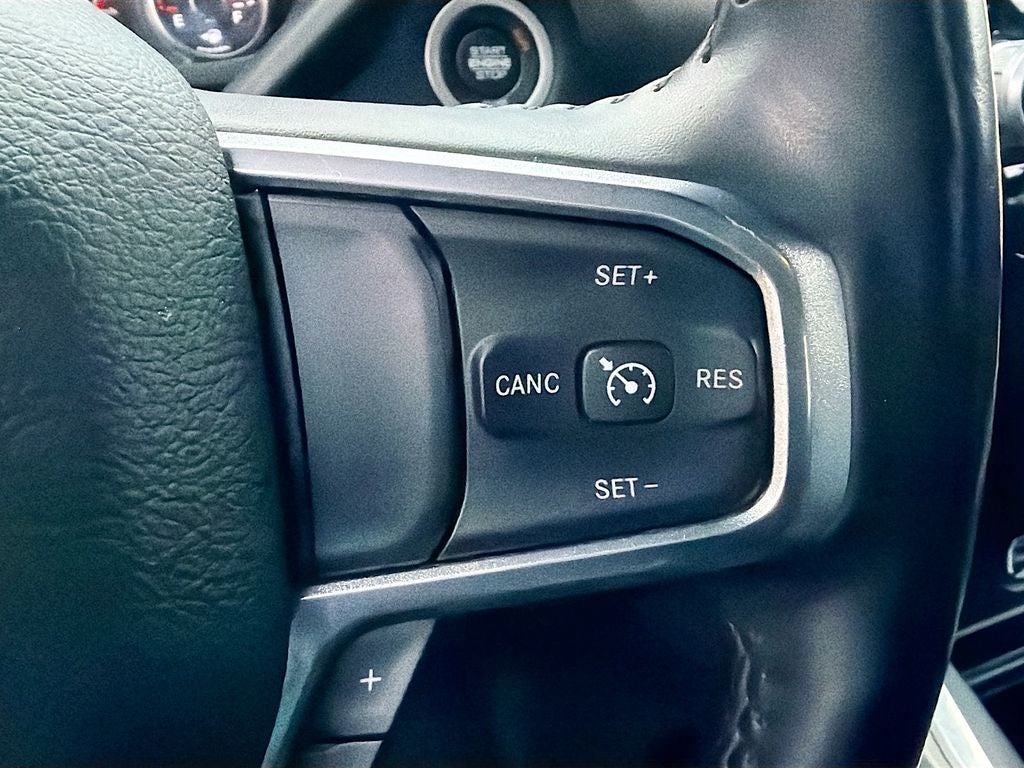 2024 RAM 3500 Laramie Crew Cab 4x4 8' Box