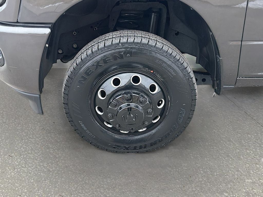 2024 RAM 3500 Laramie Crew Cab 4x4 8' Box