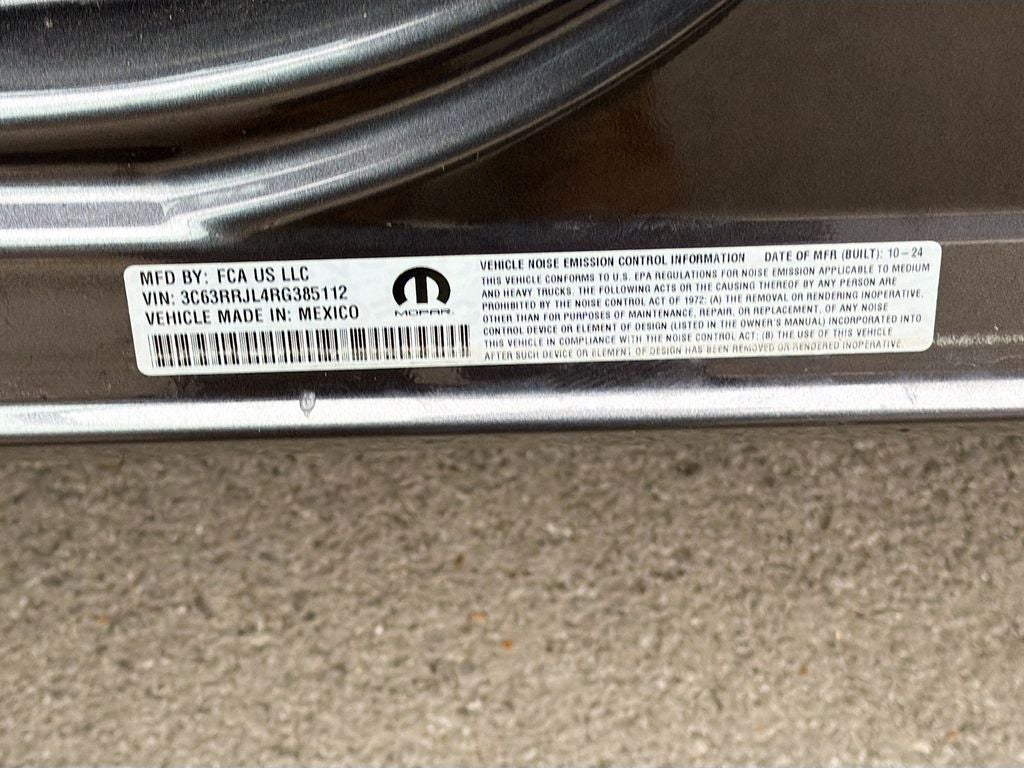 2024 RAM 3500 Laramie Crew Cab 4x4 8' Box