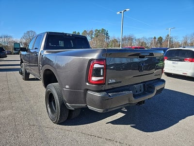 2024 RAM 3500 Laramie Crew Cab 4x4 8' Box