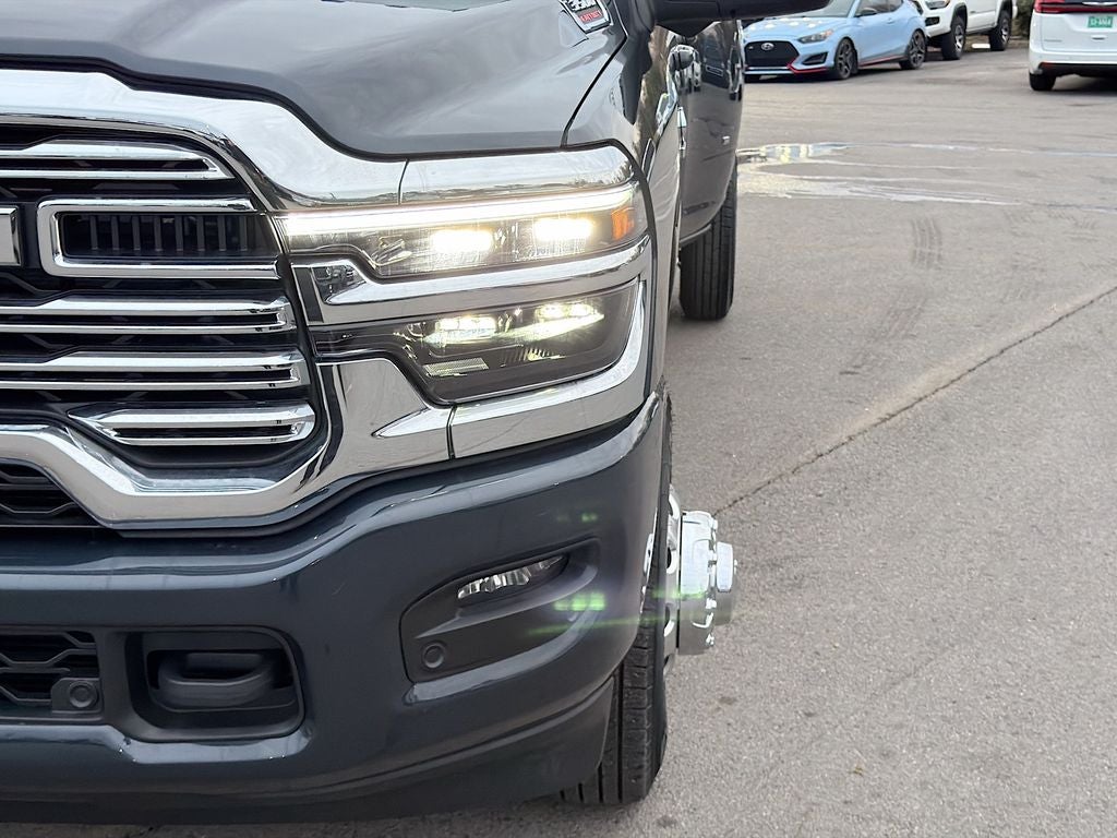 2026 RAM Ram 3500 RAM 3500 LARAMIE CREW CAB 4X4 8' BOX