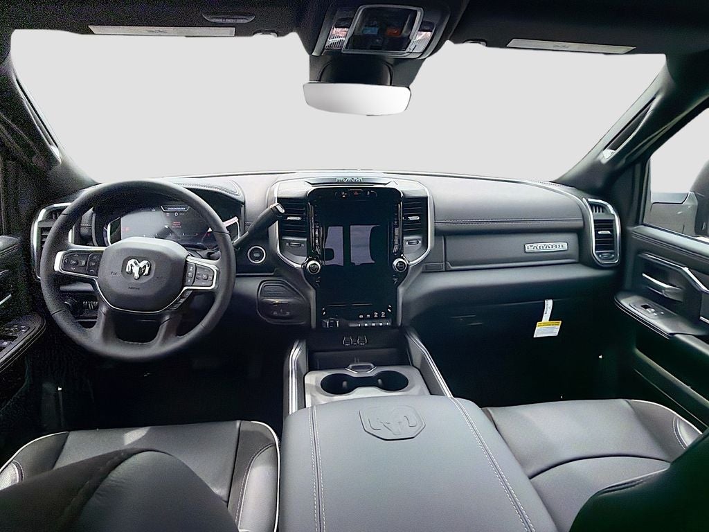 2026 RAM Ram 3500 RAM 3500 LARAMIE CREW CAB 4X4 8' BOX