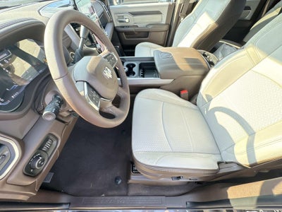 2025 RAM Ram 3500 RAM 3500 LARAMIE CREW CAB 4X4 8' BOX