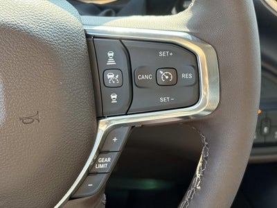 2025 RAM Ram 3500 RAM 3500 LARAMIE CREW CAB 4X4 8' BOX