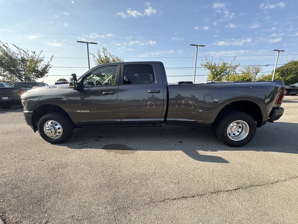 2025 RAM Ram 3500 RAM 3500 LARAMIE CREW CAB 4X4 8' BOX