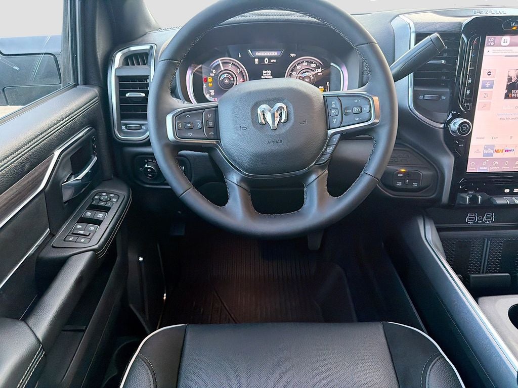 2026 RAM Ram 3500 RAM 3500 LARAMIE CREW CAB 4X4 8' BOX