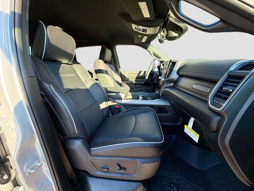 2026 RAM Ram 3500 RAM 3500 LARAMIE CREW CAB 4X4 8' BOX