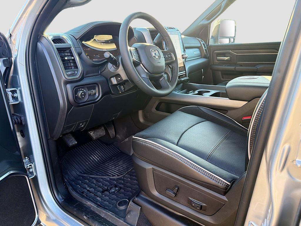 2026 RAM Ram 3500 RAM 3500 LARAMIE CREW CAB 4X4 8' BOX