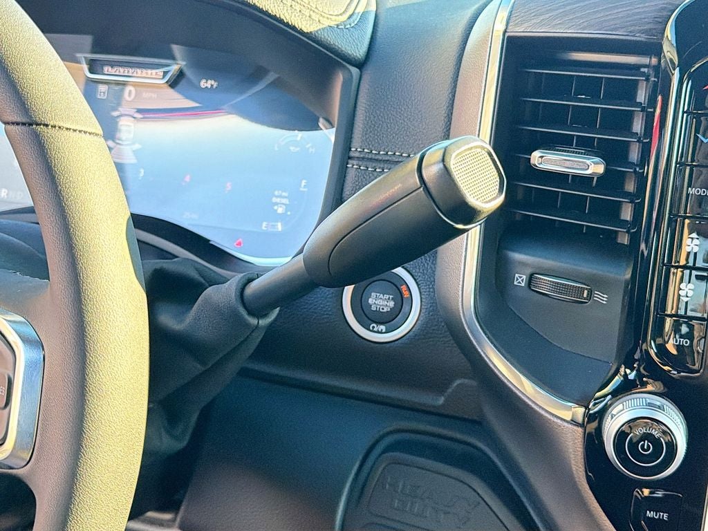 2026 RAM Ram 3500 RAM 3500 LARAMIE CREW CAB 4X4 8' BOX