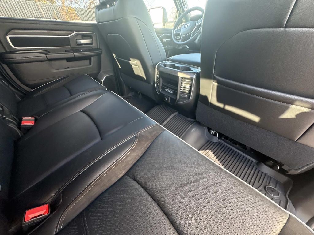 2026 RAM Ram 3500 RAM 3500 LARAMIE MEGA CAB 4X4 6'4' BOX