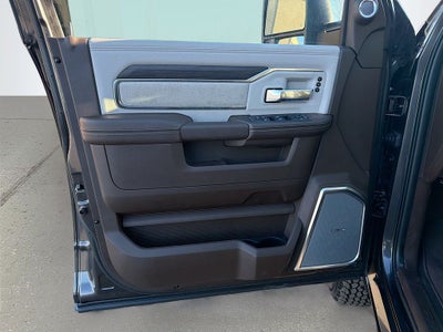 2026 RAM Ram 3500 RAM 3500 LARAMIE MEGA CAB 4X4 6'4' BOX