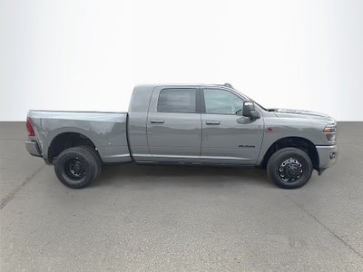2026 RAM Ram 3500 RAM 3500 LARAMIE MEGA CAB 4X4 6'4' BOX