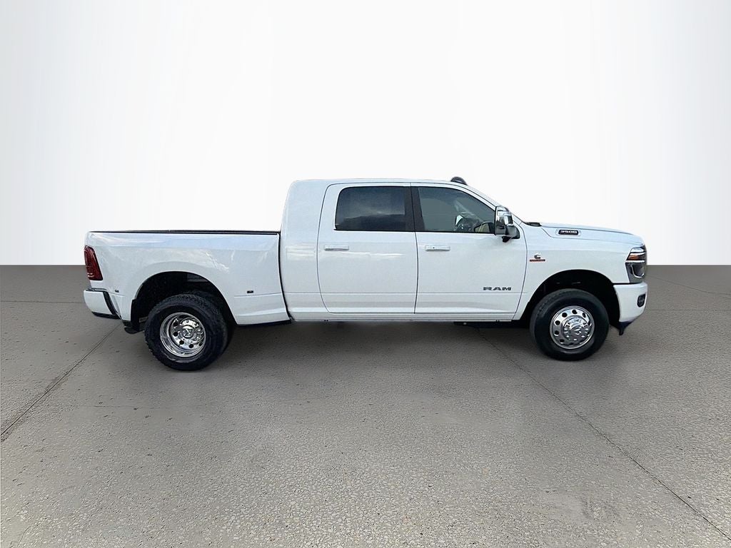 2026 RAM Ram 3500 RAM 3500 LARAMIE MEGA CAB 4X4 6'4' BOX
