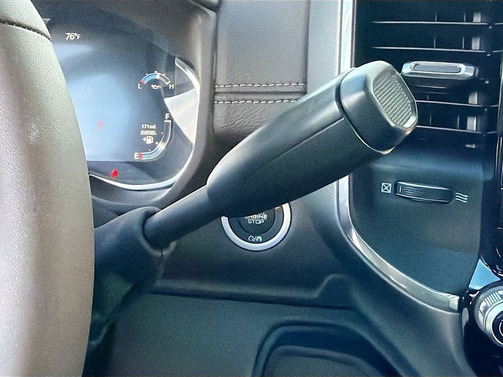 2026 RAM Ram 3500 RAM 3500 LARAMIE MEGA CAB 4X4 6'4' BOX