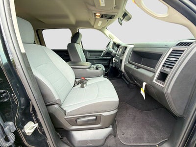 2023 RAM 1500 Classic Tradesman Crew Cab 4x4 5'7' Box