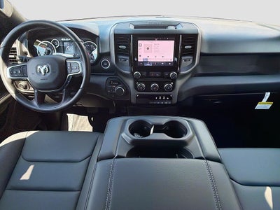 2026 RAM Ram 1500 RAM 1500 TRADESMAN CREW CAB 4X4 5'7' BOX