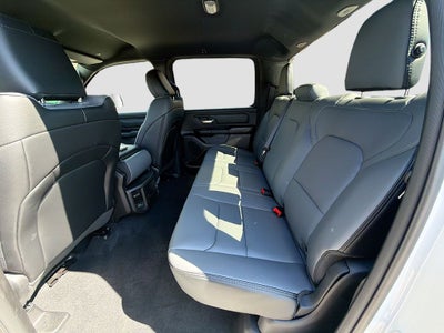 2026 RAM Ram 1500 RAM 1500 TRADESMAN CREW CAB 4X4 5'7' BOX