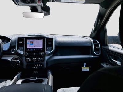 2026 RAM 1500 RAM 1500 EXPRESS CREW CAB 4X4 5'7' BOX
