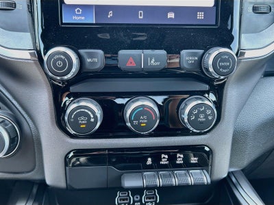 2026 RAM 1500 RAM 1500 EXPRESS CREW CAB 4X4 5'7' BOX